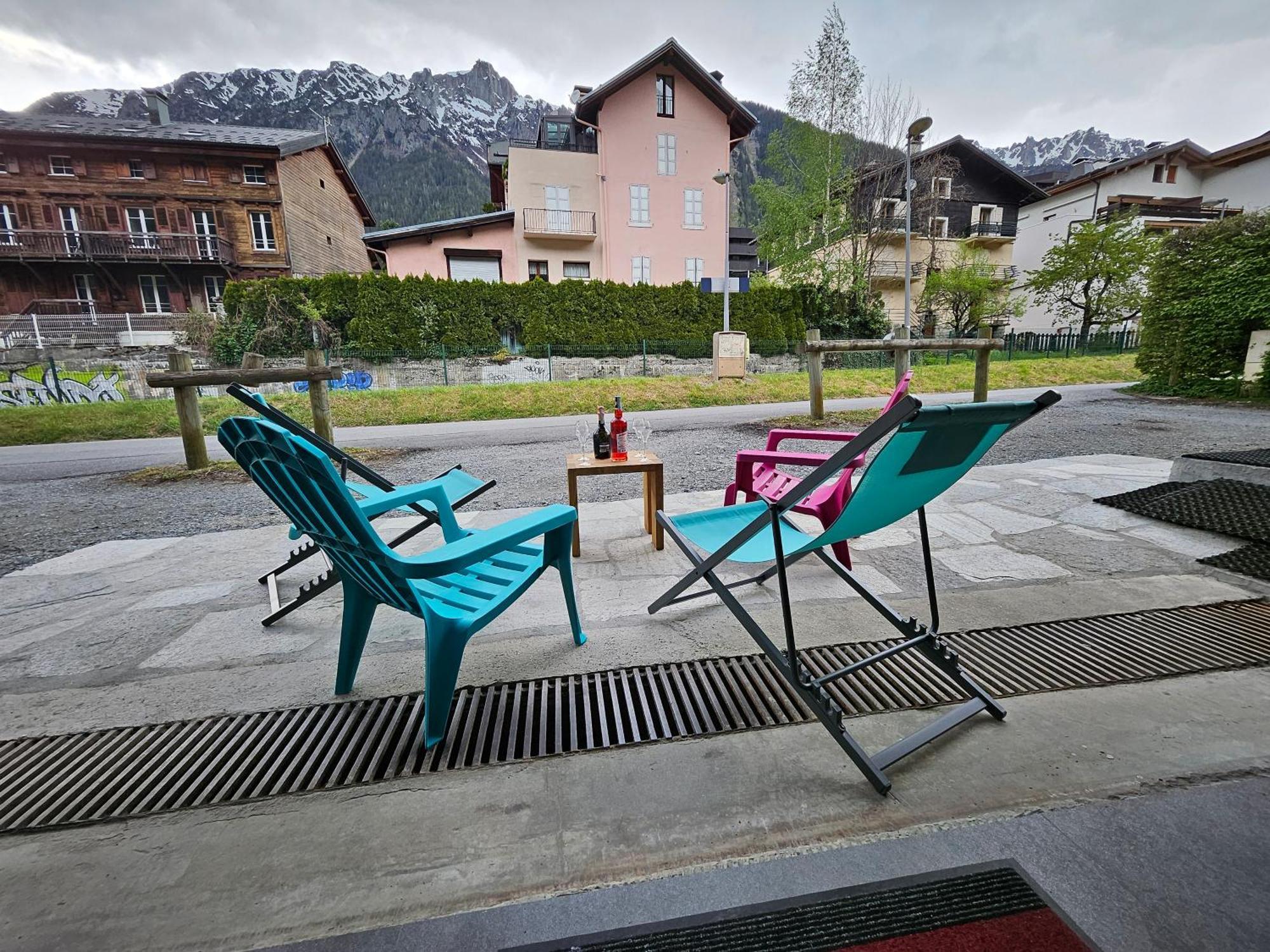 Les Fees Mer : Appart 150 M² Hypercentre Calme 10P Chamonix Exteriör bild